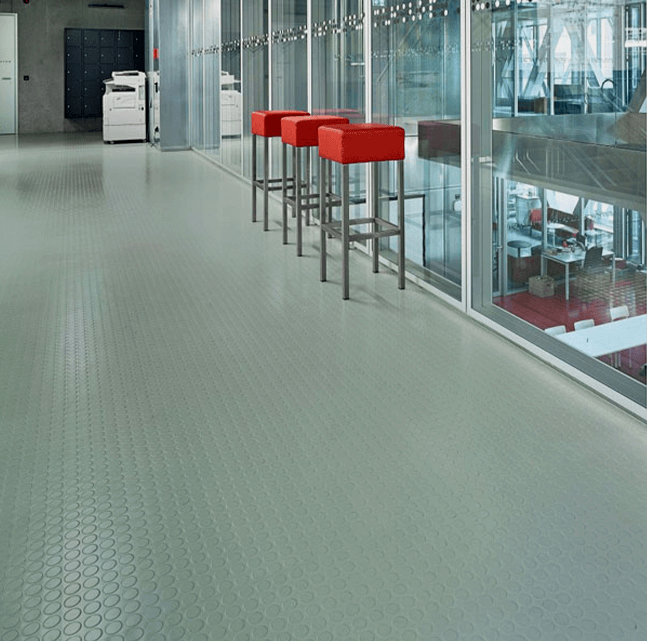 Industrial rubber floor
